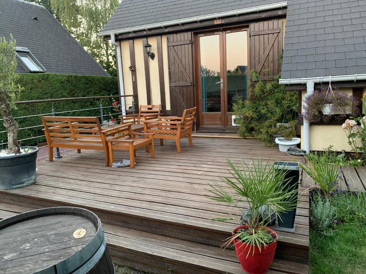 Le Chalet Normand Merville-Franceville-Plage Exteriér fotografie