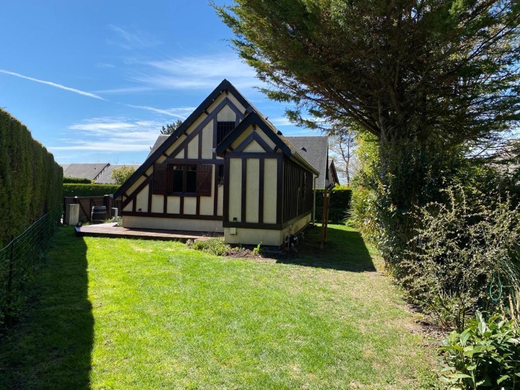 Le Chalet Normand Merville-Franceville-Plage Exteriér fotografie